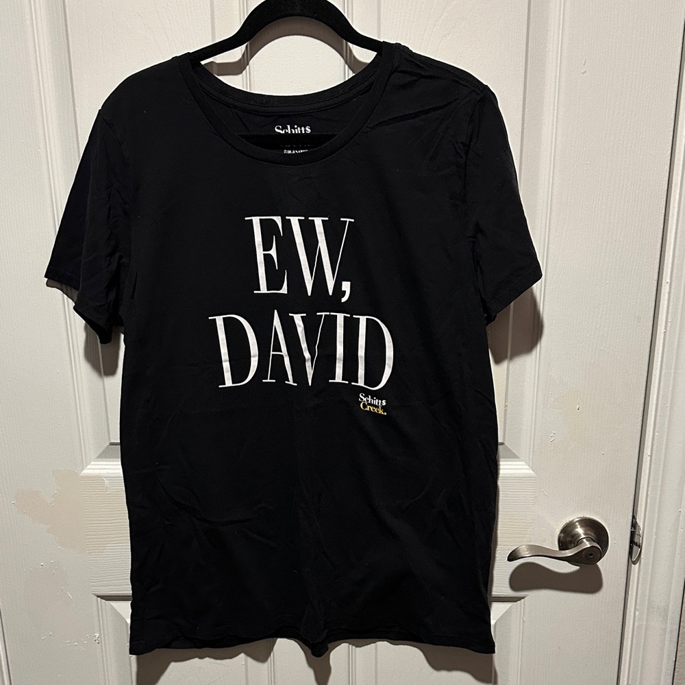 Schitts Creek Black Ew David Graphic T-Shirt - Junior Size XXXL (21) 21” P2P